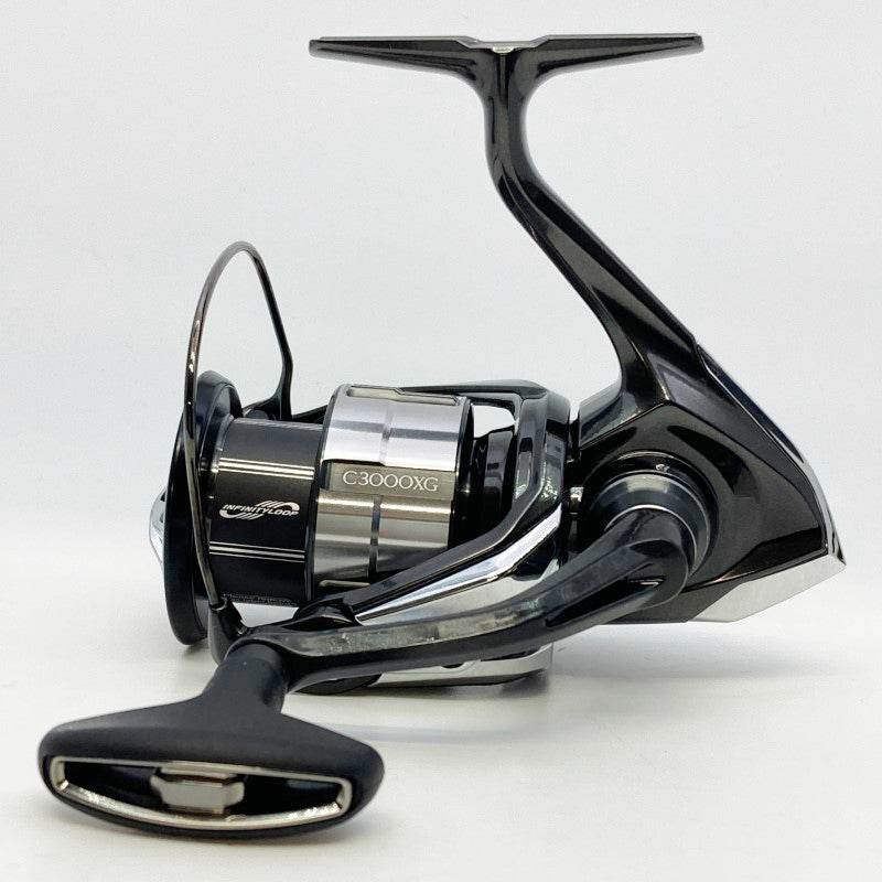 SHIMANO 23 VANQUISH C3000XG - Britannic Trade
