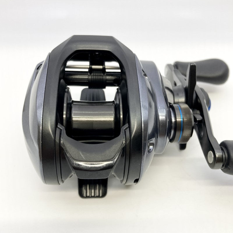 SHIMANO 23 SLX DC 70HG RIGHT fishing reel