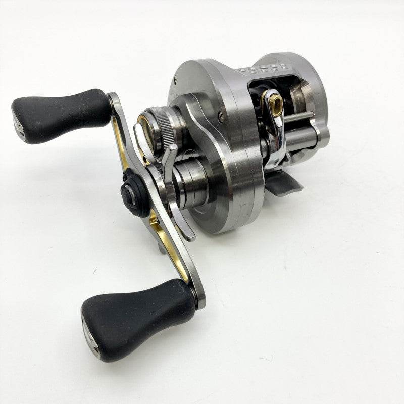 SHIMANO 23 CALCUTTA CONQUEST BFS XG - Britannic Trade