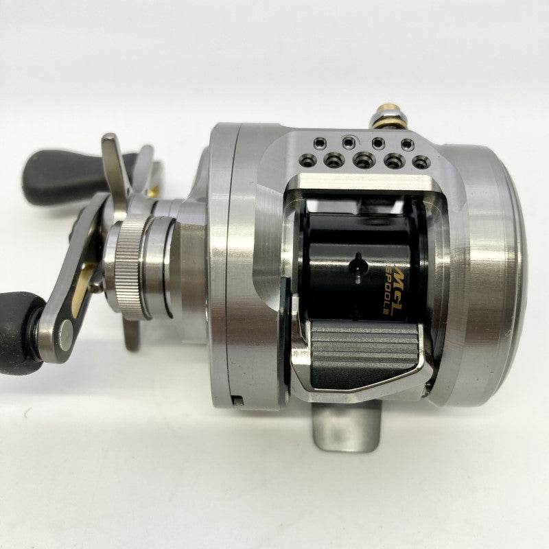 SHIMANO 23 CALCUTTA CONQUEST BFS XG - Britannic Trade