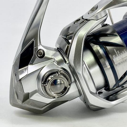 SHIMANO 23 STRADIC C2000S fishing reel — photo 2