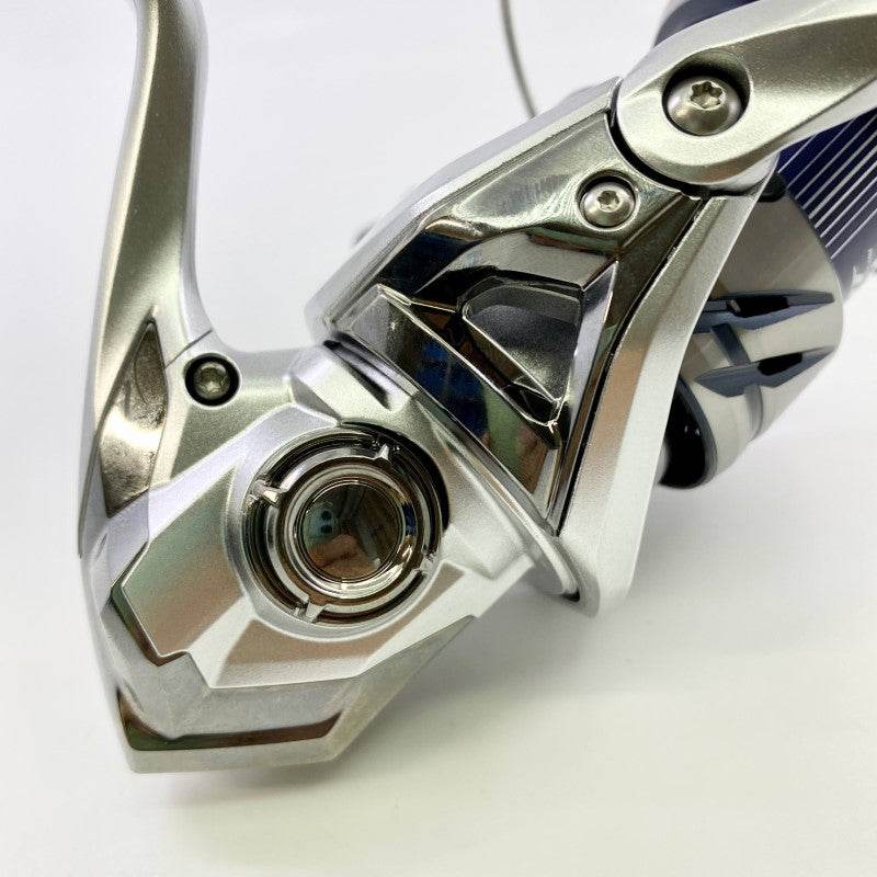 SHIMANO 23 STRADIC 2500SHG - Britannic Trade