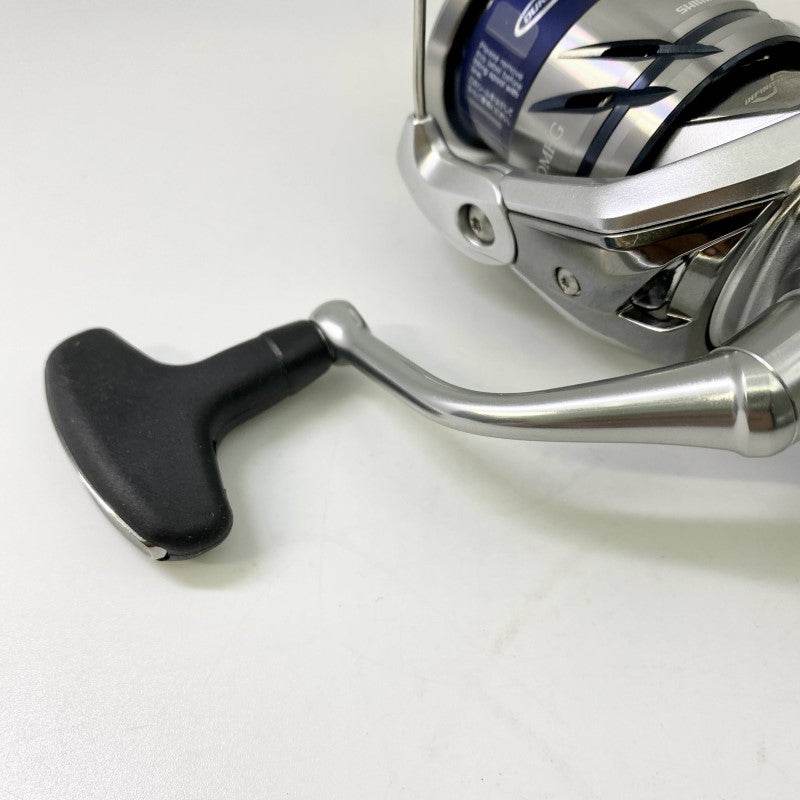 SHIMANO 23 STRADIC 3000MHG - Britannic Trade