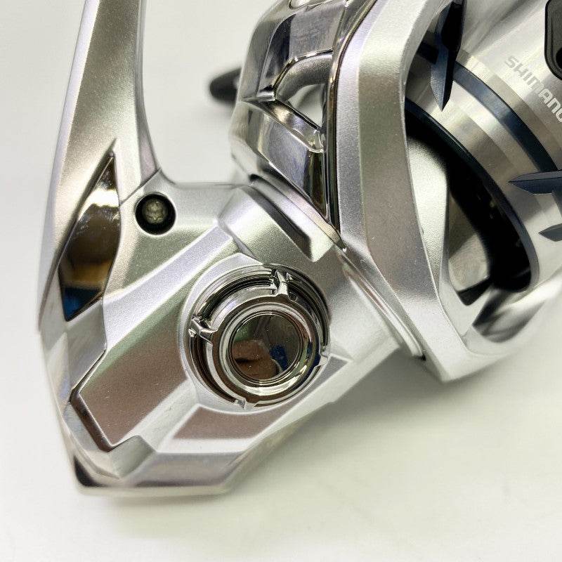 SHIMANO 23 STRADIC 4000MHG - Britannic Trade
