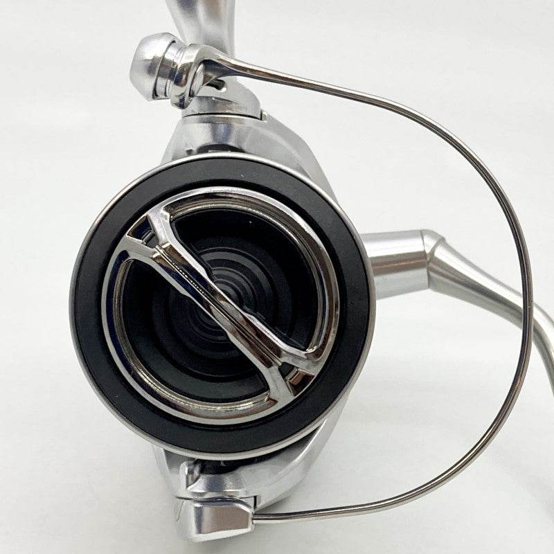 SHIMANO 23 STRADIC C5000XG - Britannic Trade