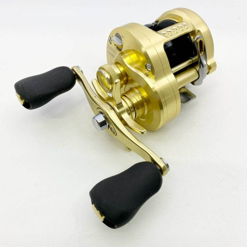 SHIMANO 23 CALCUTTA CONQUEST MD 300XG - Britannic Trade