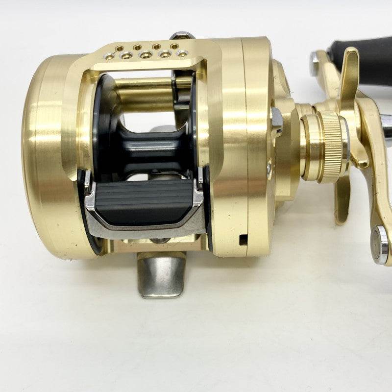 SHIMANO 23 CALCUTTA CONQUEST MD 300XGLH - Britannic Trade