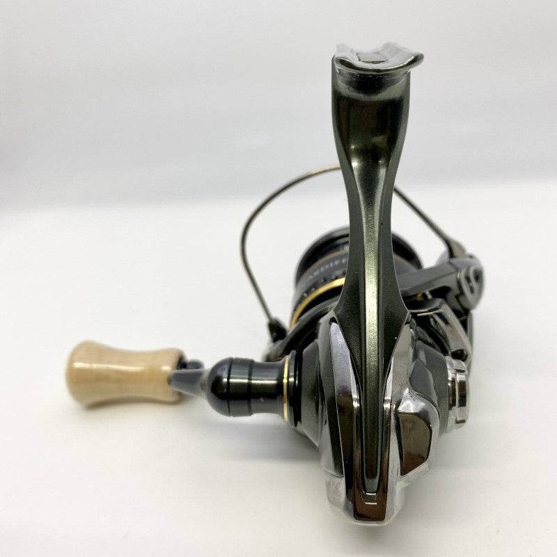 SHIMANO 23 CARDIFF XR C2000S - Britannic Trade