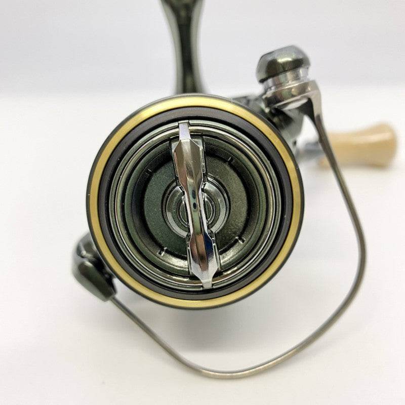 SHIMANO 23 CARDIFF XR C2000S - Britannic Trade