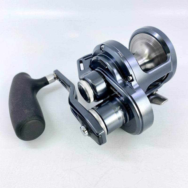 SHIMANO 24 OCEA JIGGER LD 2500MG - Britannic Trade