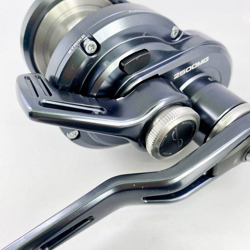 SHIMANO 24 OCEA JIGGER LD 2500MG - Britannic Trade