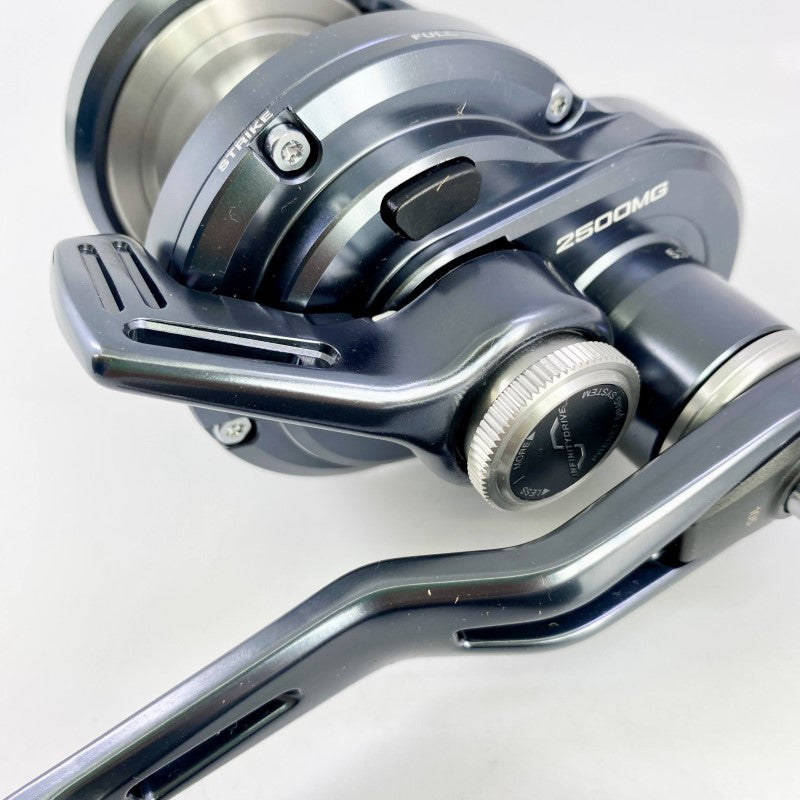 SHIMANO 24 OCEA JIGGER LD 2500MG RIGHT fishing reel — photo 3