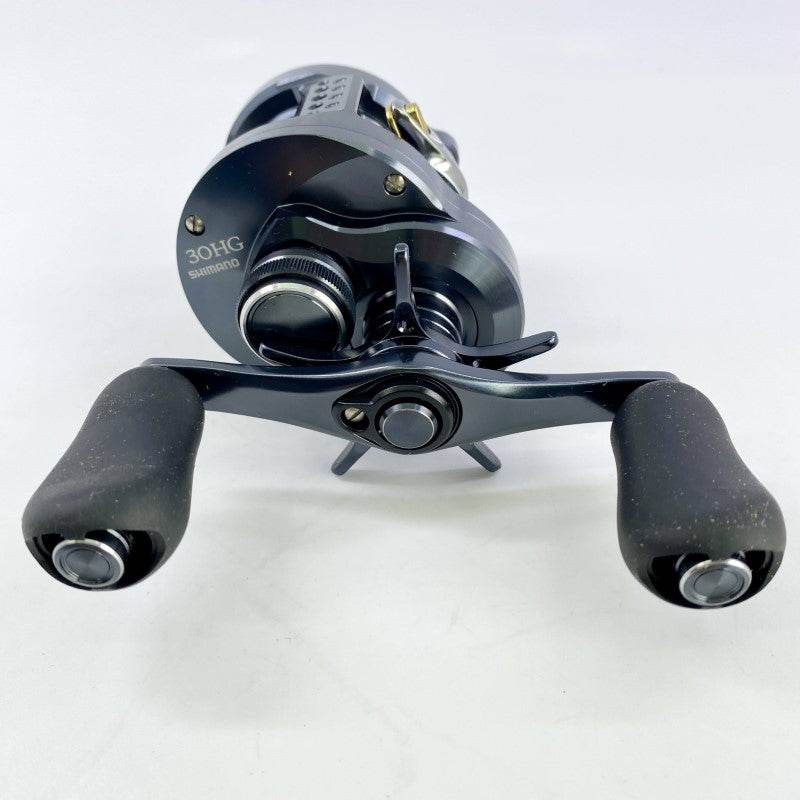 SHIMANO 24 CALCUTTA CONQUEST SE 30HG - Britannic Trade