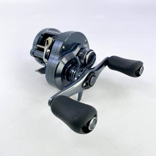 SHIMANO 24 CALCUTTA CONQUEST SE 31HG - Britannic Trade