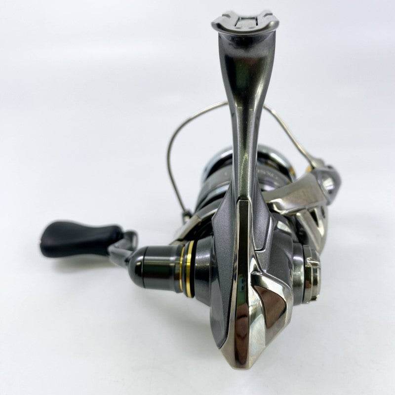 SHIMANO 24 TWINPOWER C2500SXG - Britannic Trade
