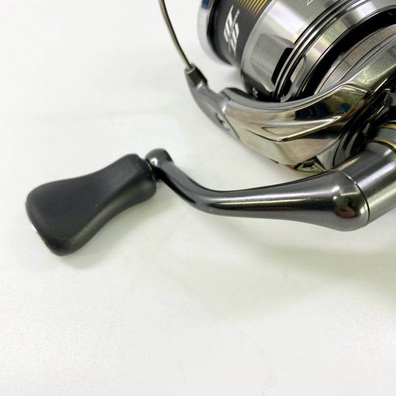 SHIMANO 24 TWINPOWER 2500S - Britannic Trade