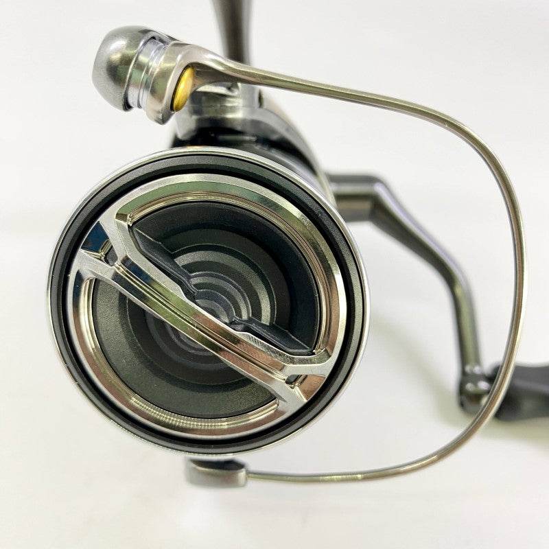SHIMANO 24 TWINPOWER 2500S - Britannic Trade