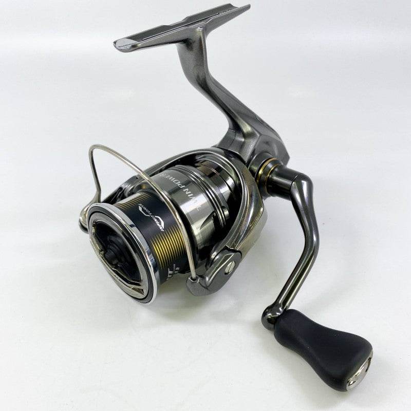 SHIMANO 24 TWINPOWER 2500SHG - Britannic Trade