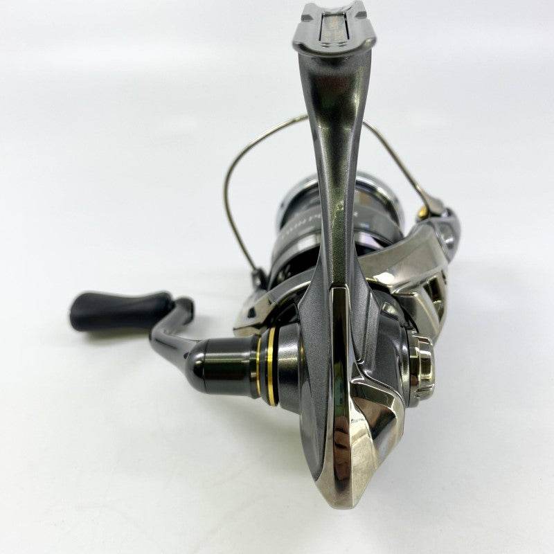 SHIMANO 24 TWINPOWER 2500SHG - Britannic Trade