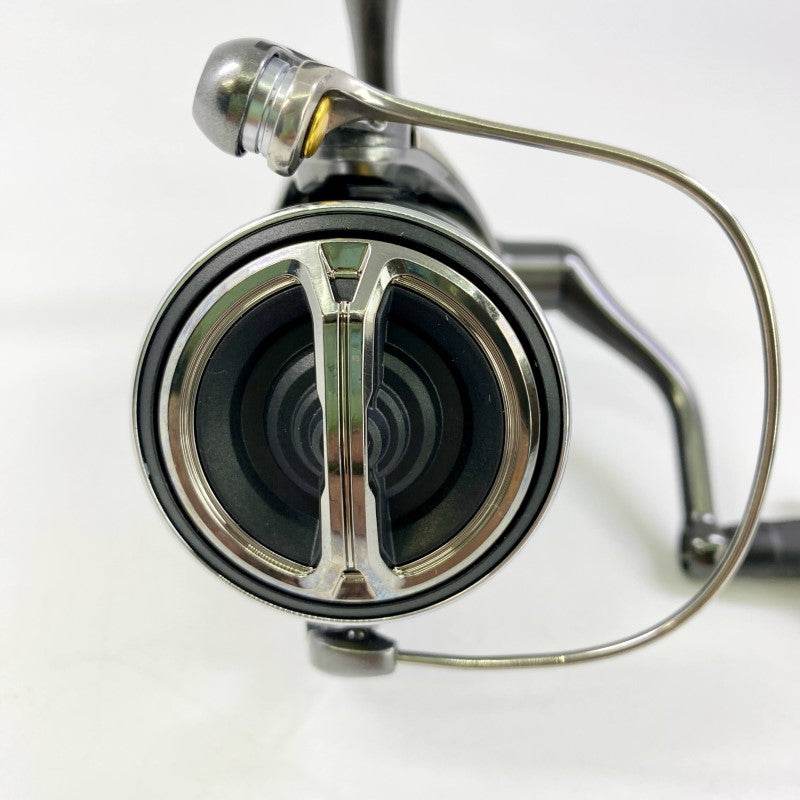 SHIMANO 24 TWINPOWER C3000 - Britannic Trade