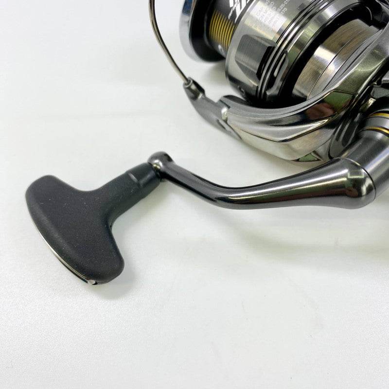 SHIMANO 24 TWINPOWER C3000XG - Britannic Trade