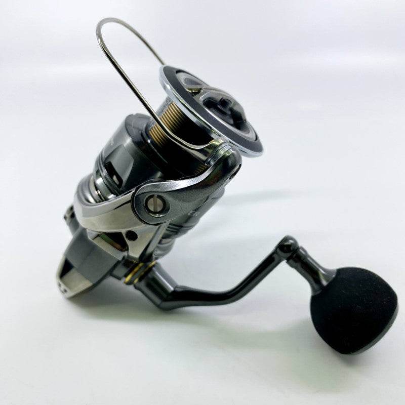SHIMANO 24 TWINPOWER 4000PG - Britannic Trade
