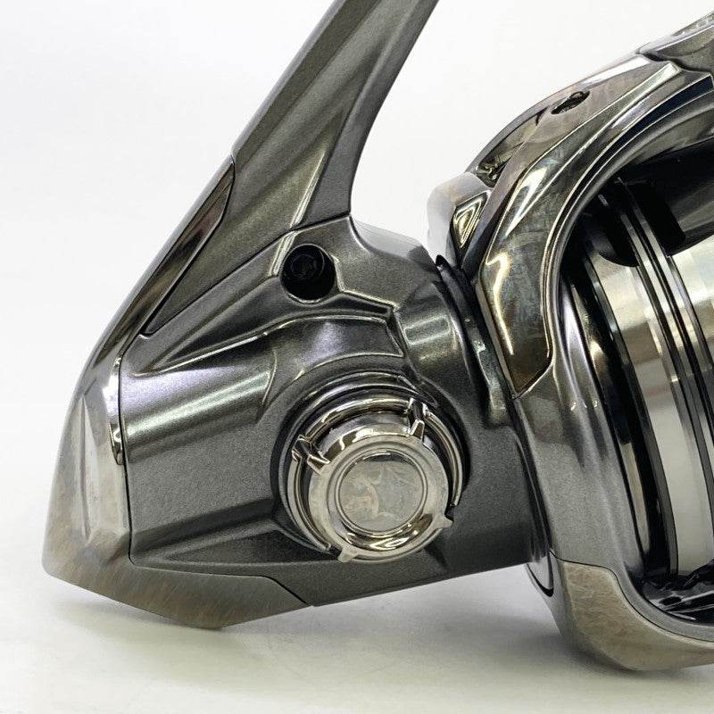 SHIMANO 24 TWINPOWER C5000XG - Britannic Trade