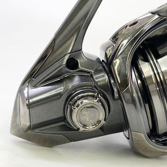SHIMANO 24 TWINPOWER C5000XG fishing reel — photo 2