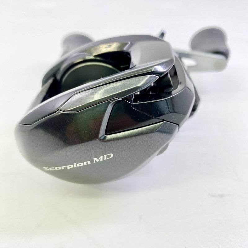 SHIMANO 24 SCORPION MD 201HG - Britannic Trade