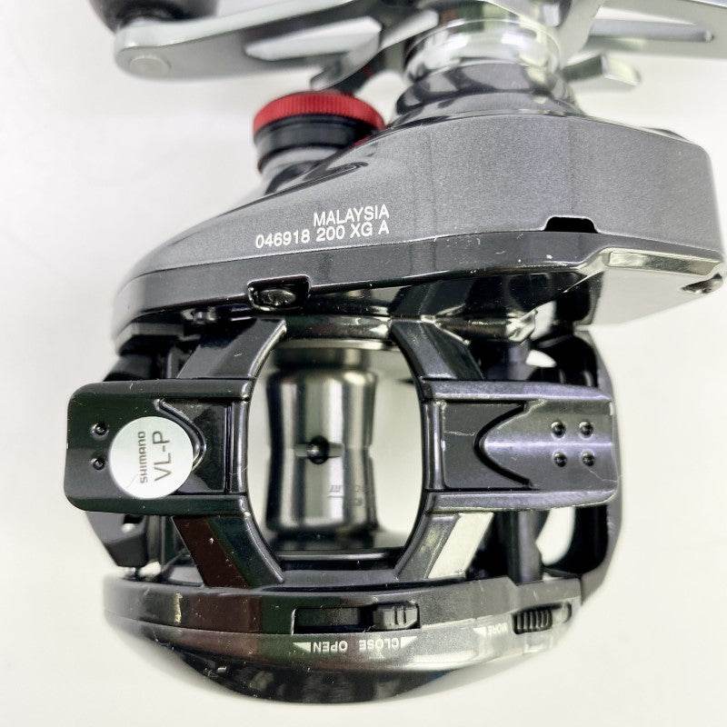 SHIMANO 24 SCORPION MD 200XG - Britannic Trade