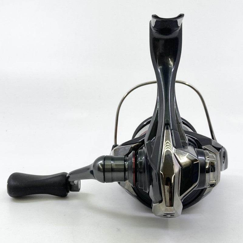 SHIMANO 24 VANFORD C2000S - Britannic Trade