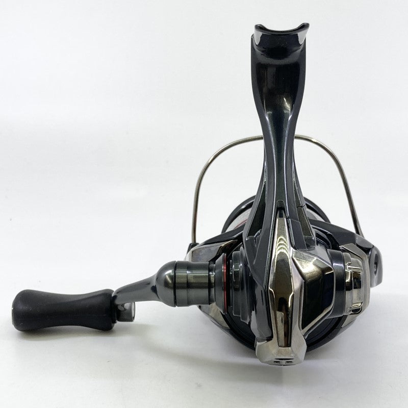 SHIMANO 24 VANFORD C2000S fishing reel — photo 3