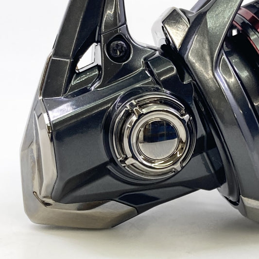 SHIMANO 24 VANFORD C2000SHG fishing reel — photo 2