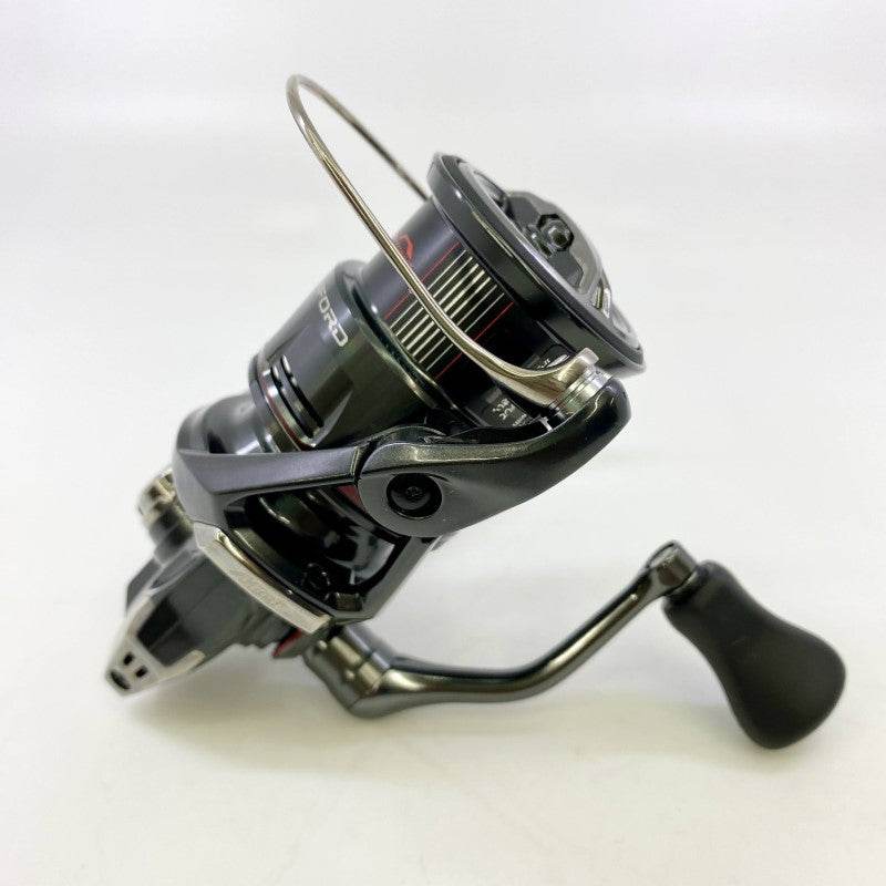 SHIMANO 24 VANFORD 2500SHG - Britannic Trade