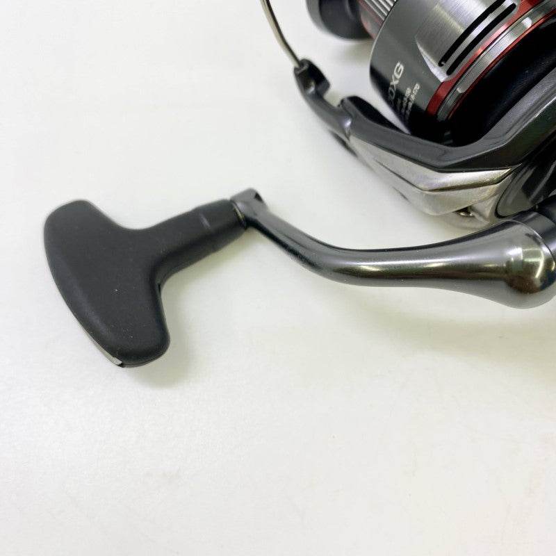 SHIMANO 24 VANFORD C3000XG - Britannic Trade