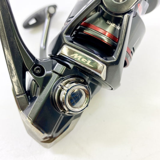 SHIMANO 24 VANFORD C3000XG fishing reel — photo 2