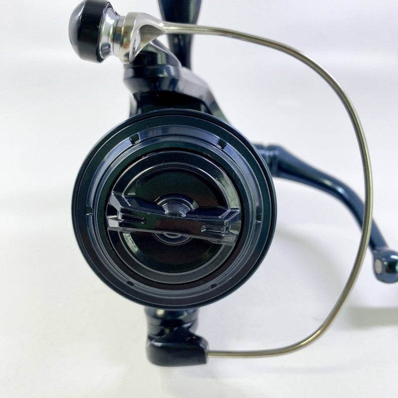 SHIMANO 24 STRADIC SW 8000PG - Britannic Trade
