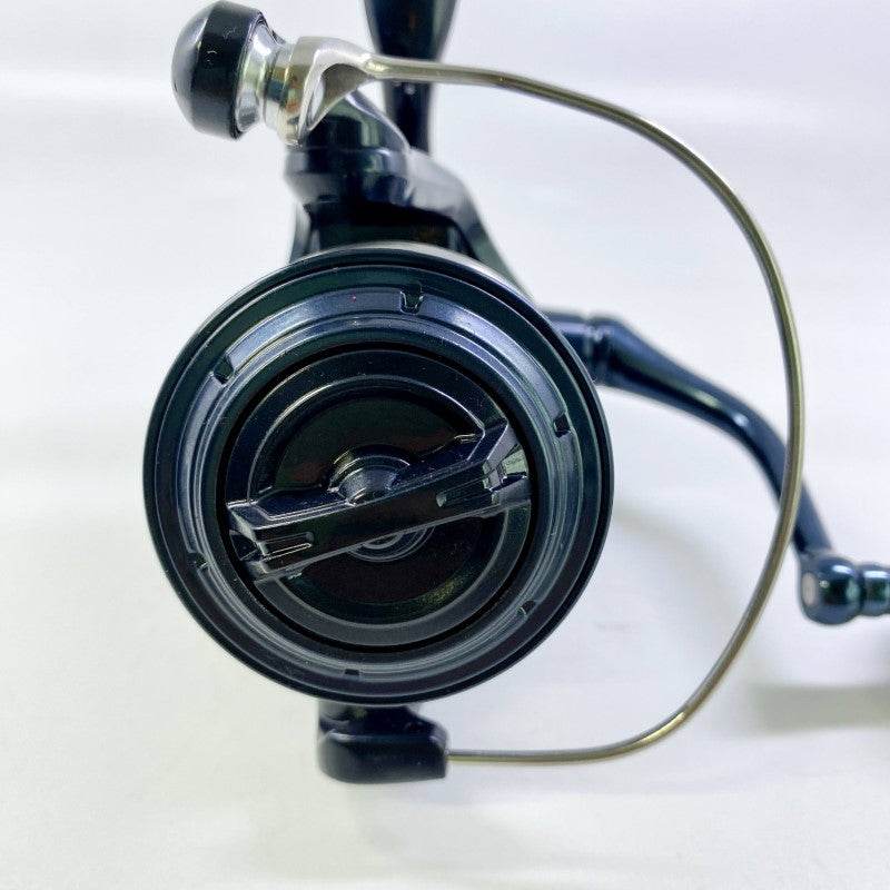 SHIMANO 24 STRADIC SW 8000HG - Britannic Trade