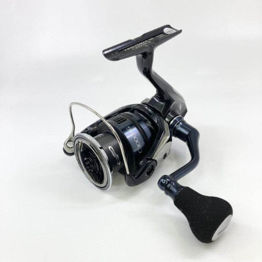 SHIMANO 25 TWINPOWER XD C3000HG - Britannic Trade