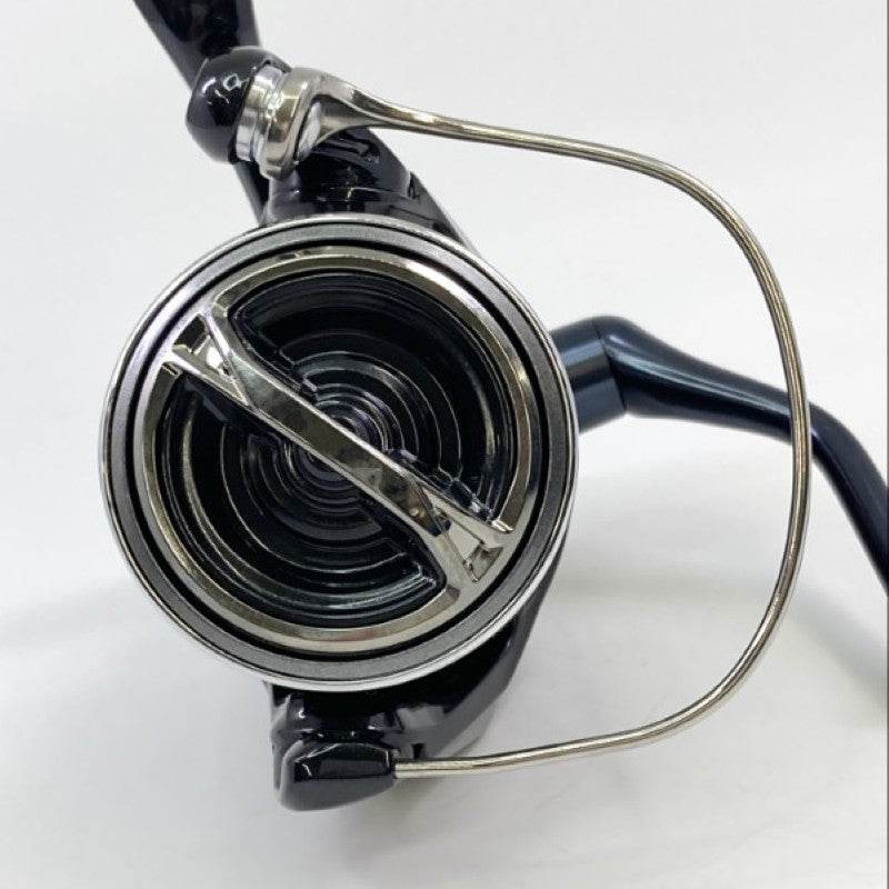 SHIMANO 25 TWINPOWER XD C3000HG - Britannic Trade