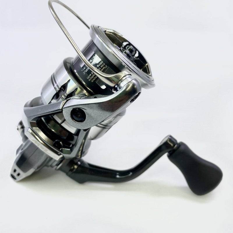 SHIMANO 25 COMPLEX XR 2500 F6 HG - Britannic Trade