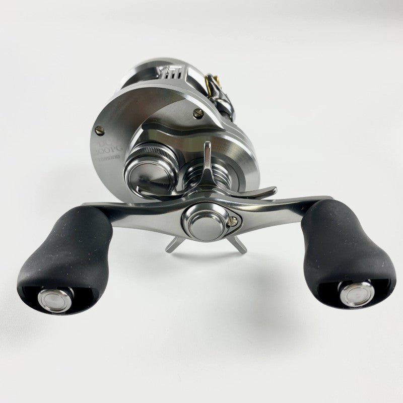 SHIMANO 26 CALCUTTA CONQUEST DC 200PG RIGHT