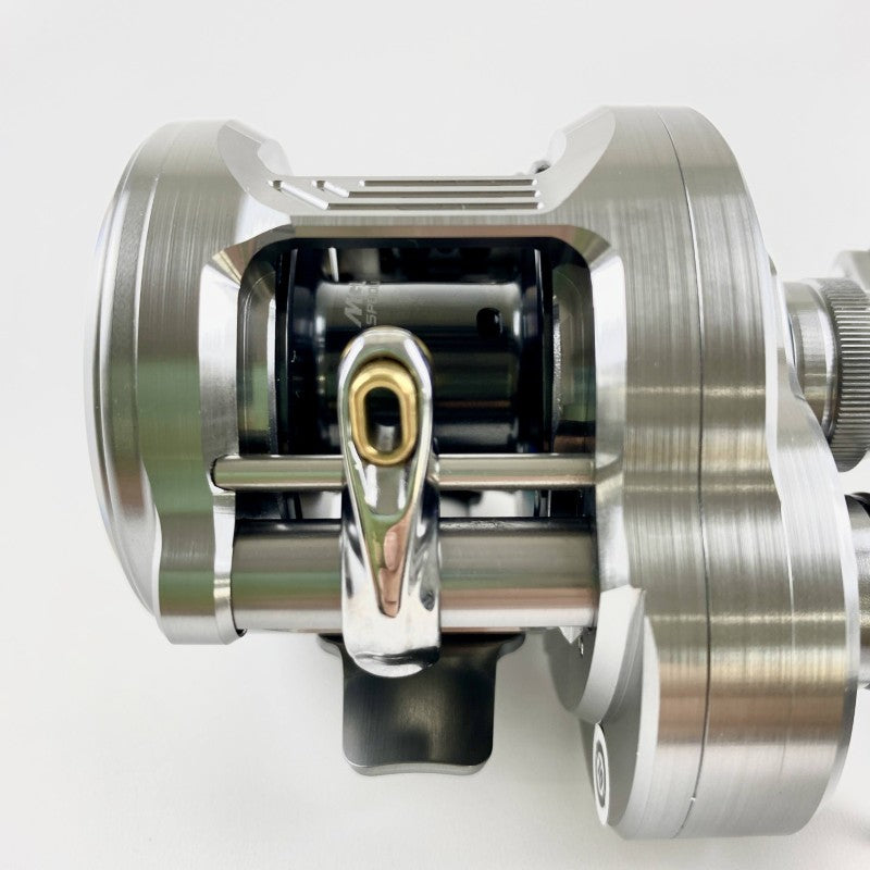 SHIMANO 26 CALCUTTA CONQUEST DC 201PG LEFT