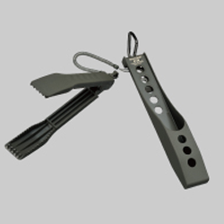 DAIICHISEIKO WANI GRIP MC CUSTOM + HOLSTER fishing accessory — photo 2