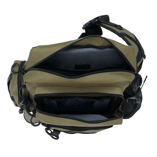 Abu Garcia TEK OMUZ ÇANTASI 3 27 x 10 x 24cm Kaplama Çok Renkli Kamuflaj