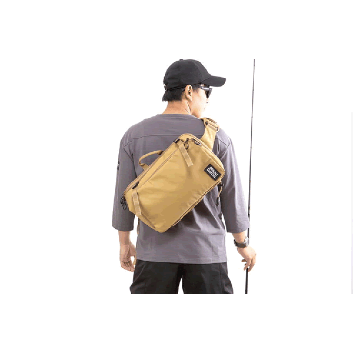 Abu Garcia ABU COMMUTER SLING BAG W22cm x H13cm x D37cm BEIGE - Britannic Trade