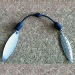 ZAPPU TWIN BLADE HALF COLOR (1 pce/pack) SILVER / WHITE
