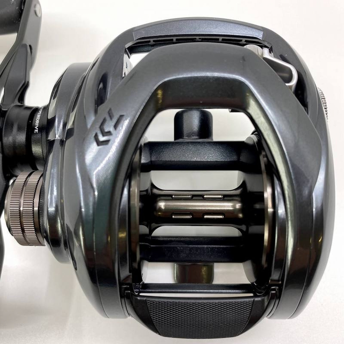 DAIWA 20 TATULA TW 400L
