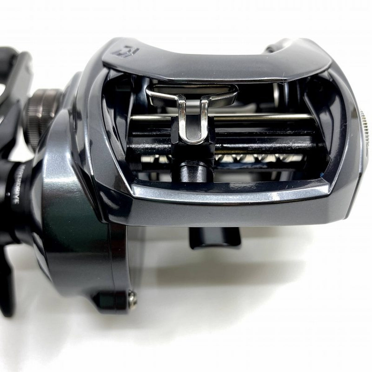DAIWA 21 TATULA TW 400XH