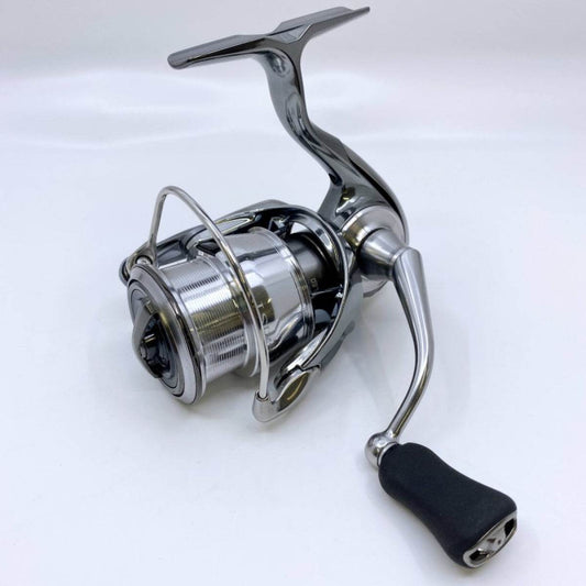 DAIWA 22 EXIST LT 2500S-H - Britannic Trade